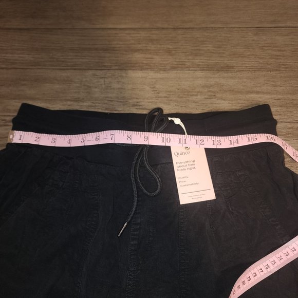 Quince Vintage Wash Tencel Utility Jogger NWT Black Large - Picture 4 of 8